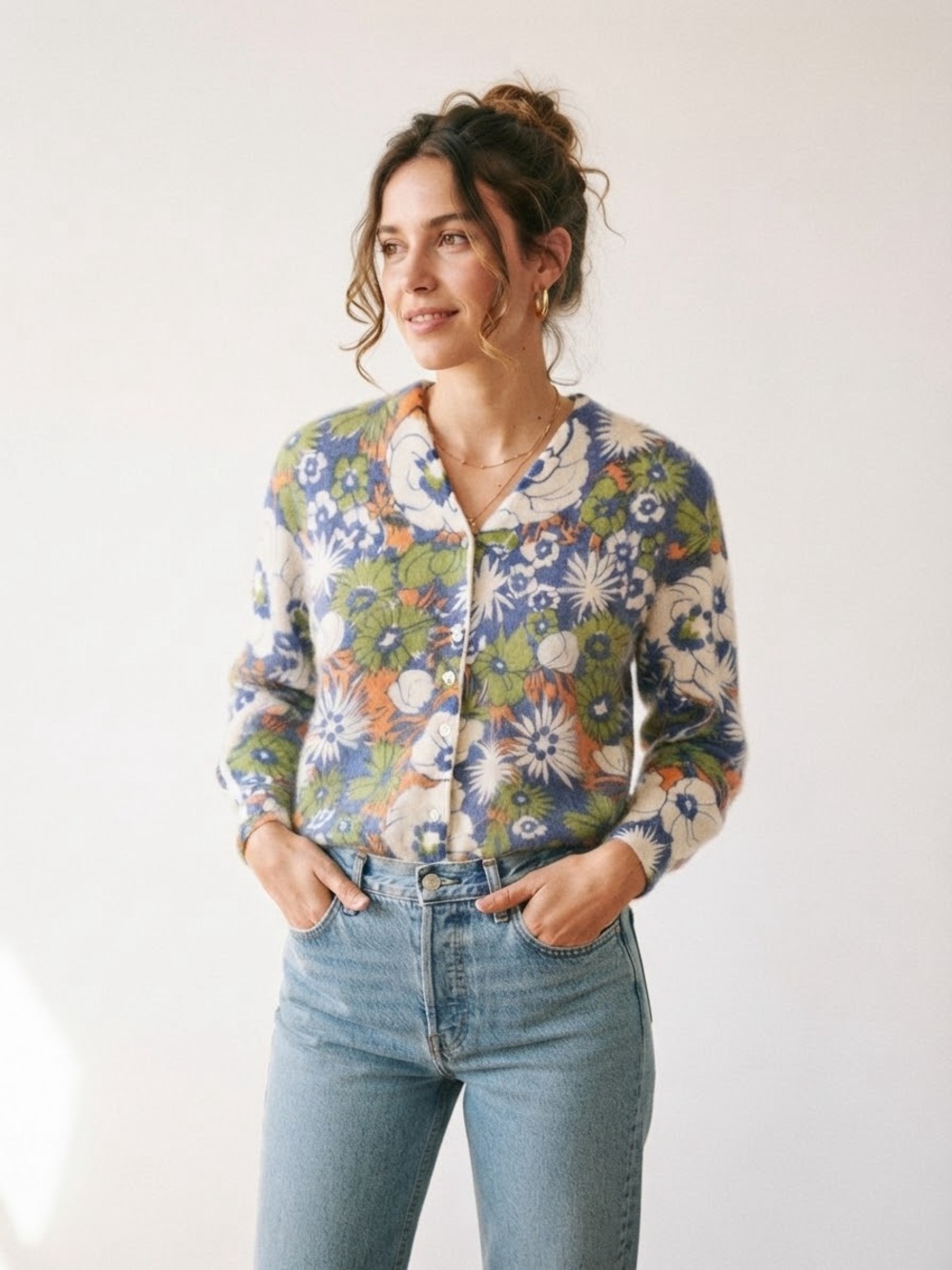 Vintage Crown Colony 1960s Floral Wool Cardigan Sweater Medium Retro Mod Whimsi